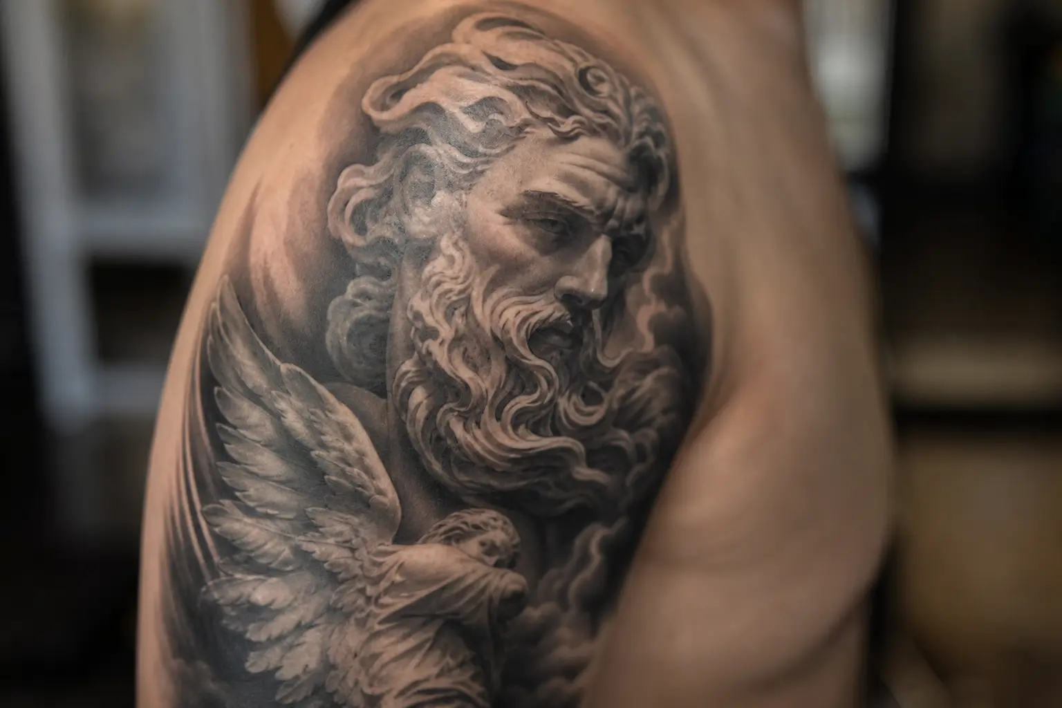 Black and grey: diepte opbouwen met enkel schaduw.
