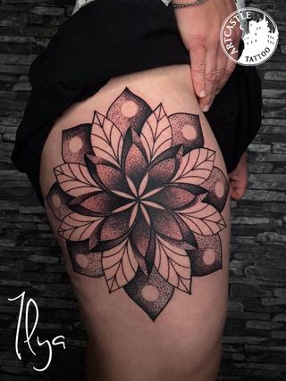 ArtCastleTattoo Tattoo ArtiestIlya Mandala on leg Blackwork