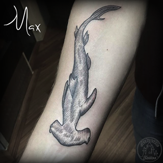 ArtCastleTattoo Tattoo ArtiestMax Hammerhead shark with line shading on arm Blackwork