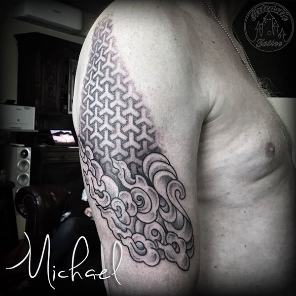 ArtCastleTattoo Tattoo ArtiestMichael Geometric half sleeve in black n grey upper arm Geometric