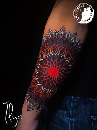 ArtCastleTattoo Tattoo ArtiestPrive Ilya Mandala on arm Color